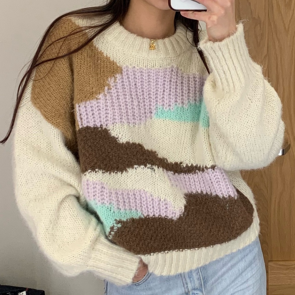 ✨ ABSTRACT KNIT SWEATER ✨